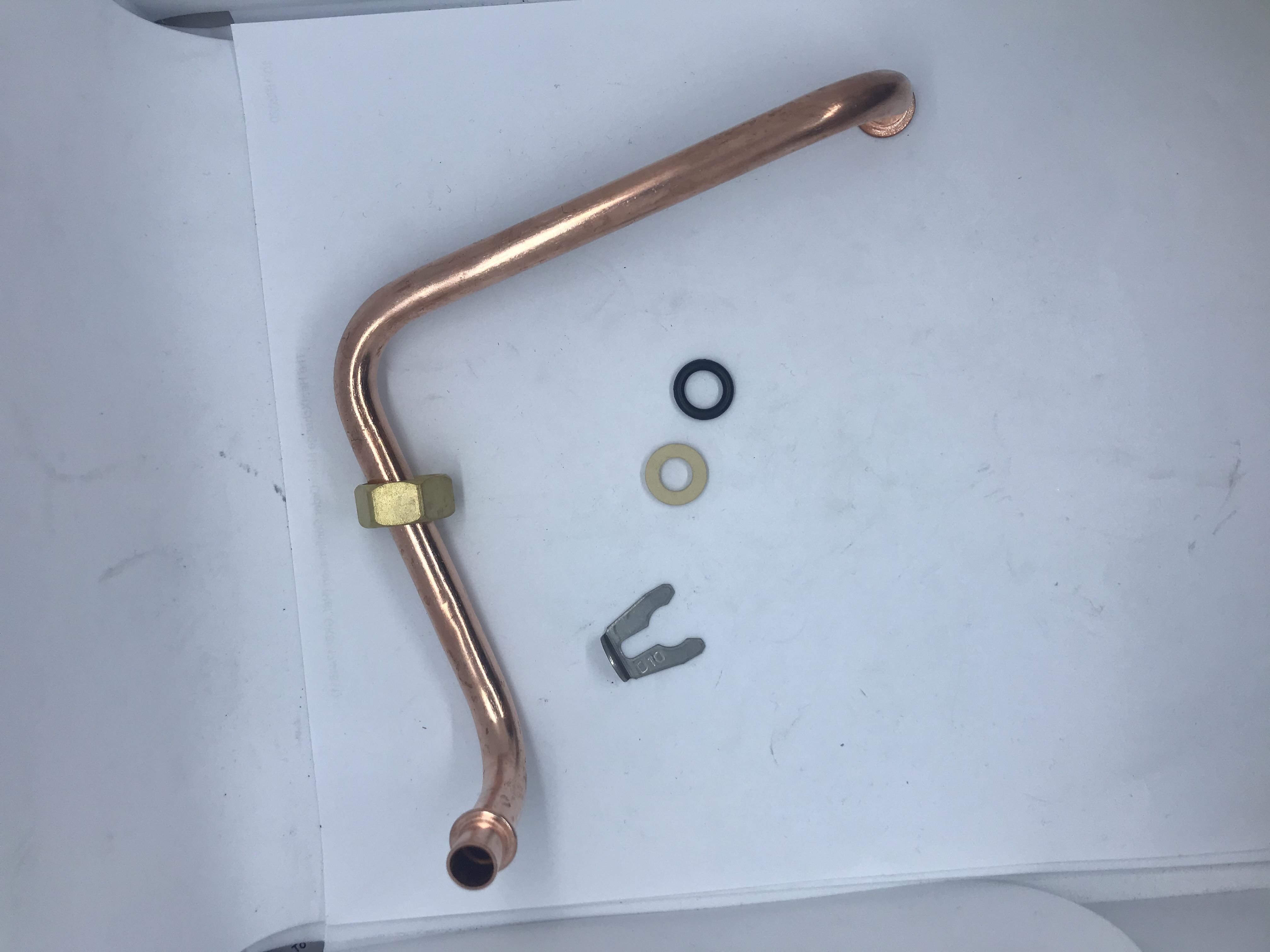 EXPANSION VESSEL PIPE KIT