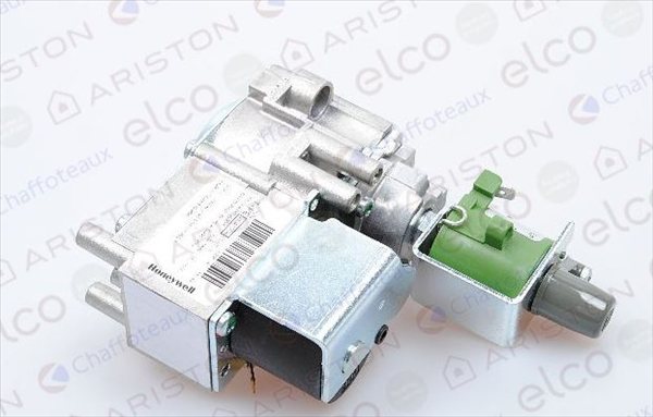 GAS VALVE VK-WITHOUT PILOT BURNER OUTLET- ARISTON & CHAFFOTEAUX