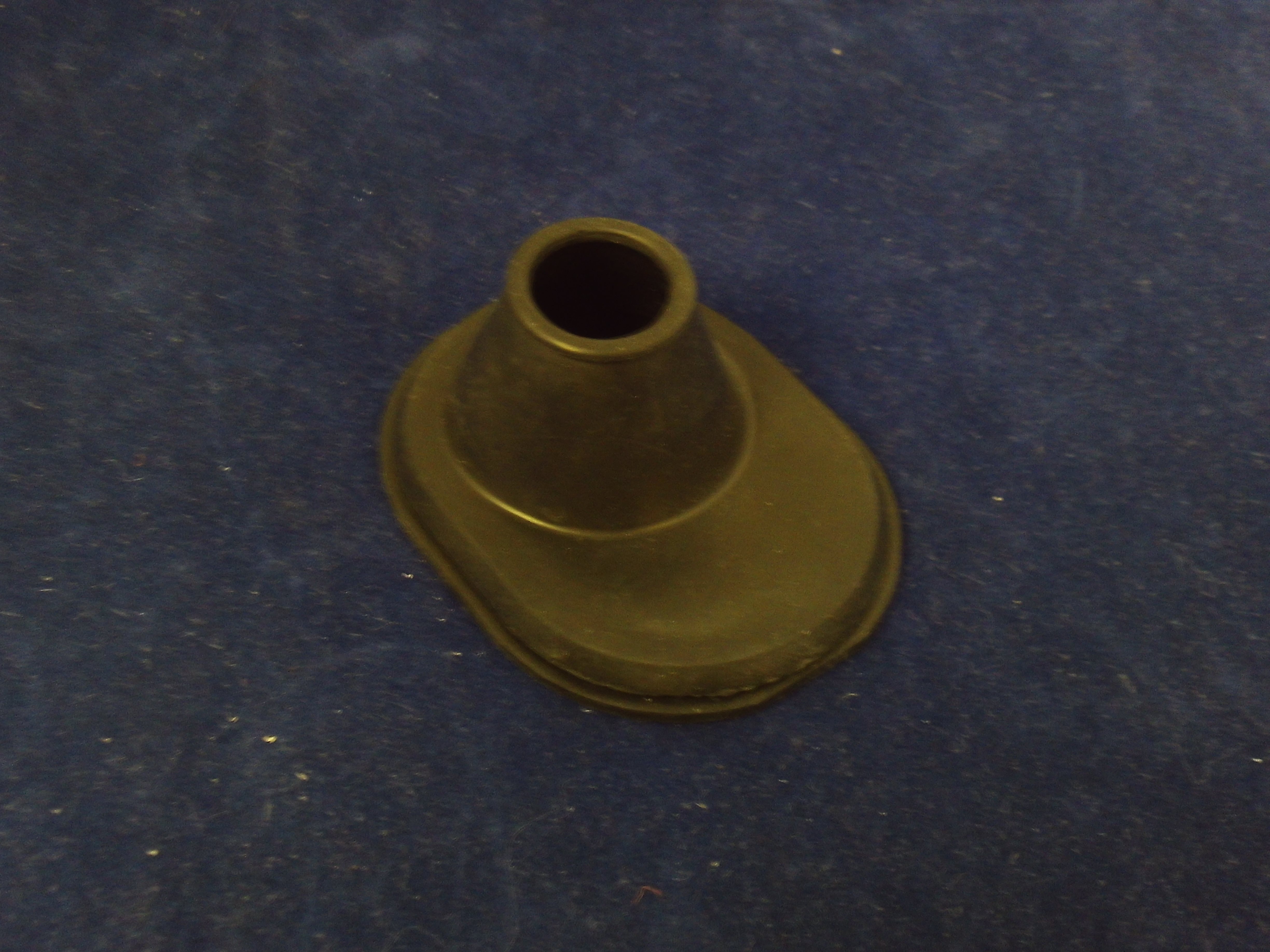 GROMMET PRESSURE RELIEF VALVE