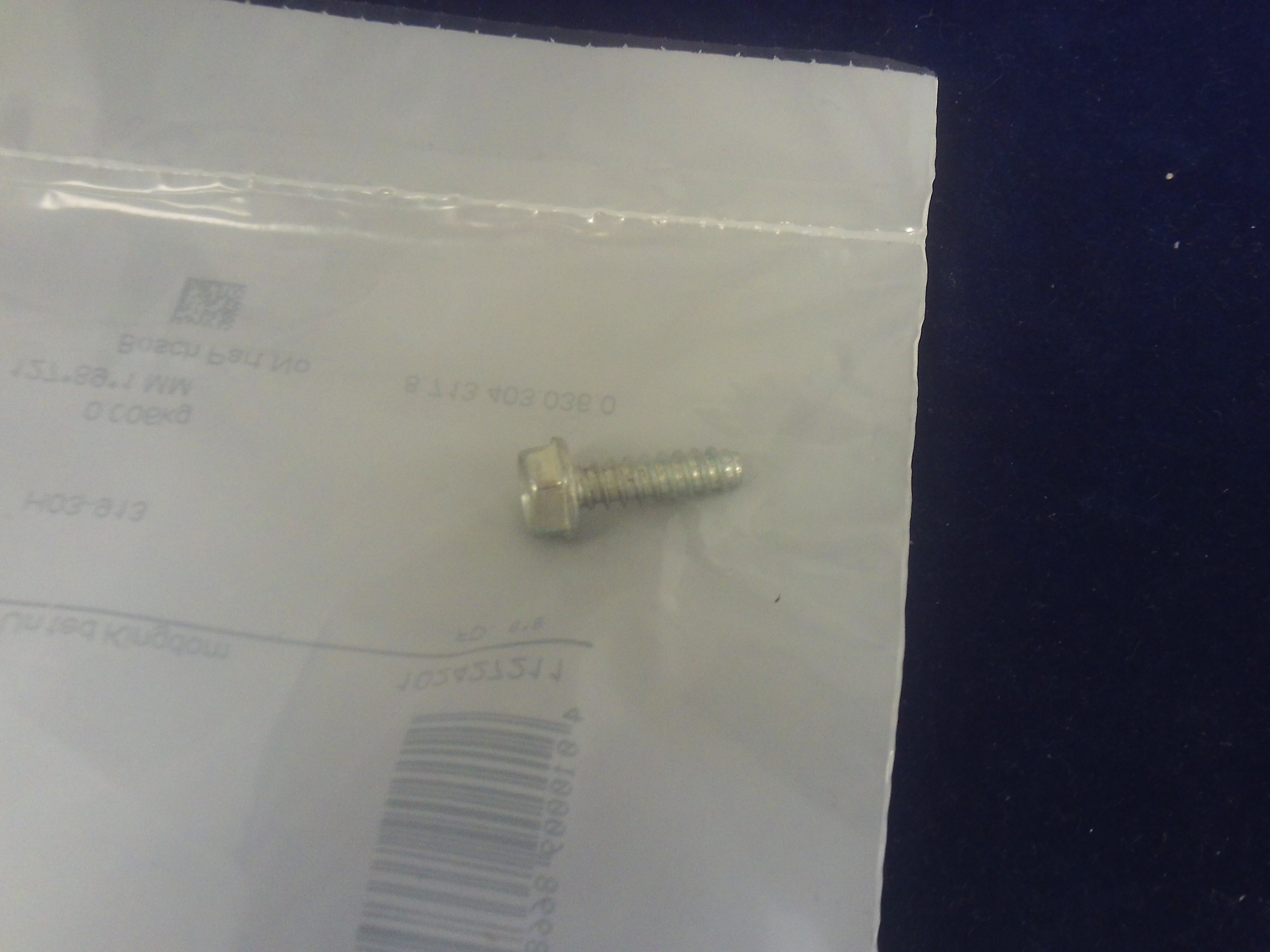 SCREW 4.8 HEX HEAD