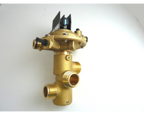 DIVERTER VALVE