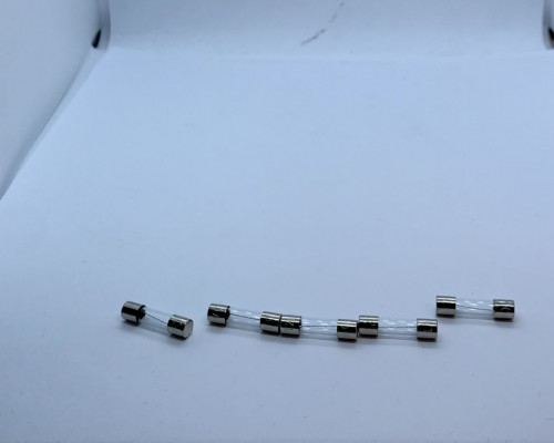 Fuse 2A (PK5)