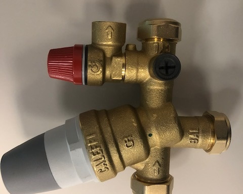 Caleffi Multibloc 3/6 Bar (Push Fit PRV) CWI